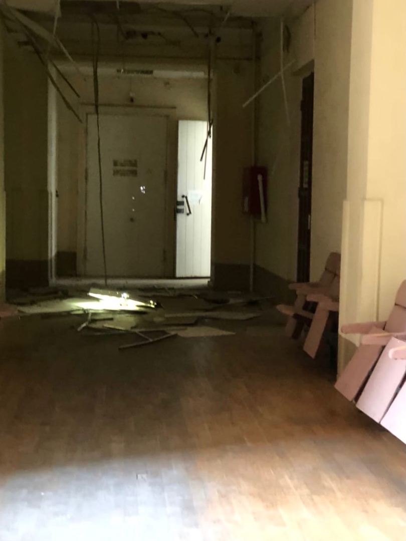 В одном из учебных корпусов ЮФУ в Ростове обвалился потолок, студенты эвакуированы